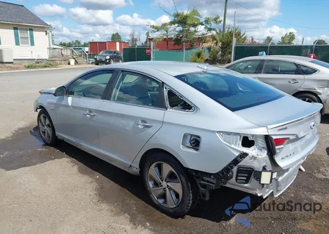 2017 Hyundai Sonata Hybrid Limited z USA, uszkodzony, nr VIN KMHE34L31HA067220